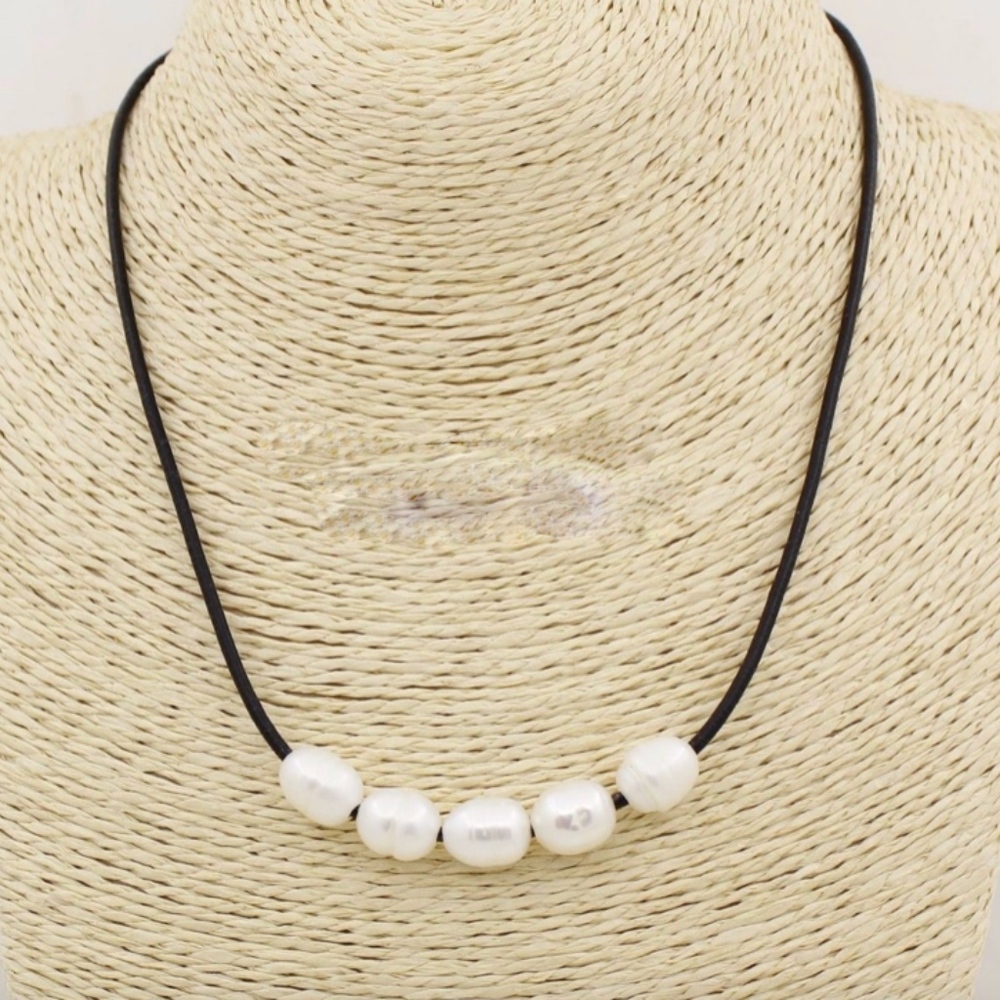 2 Leather  Pearl Necklaces Brown &Black NWT - Picture 3 of 4